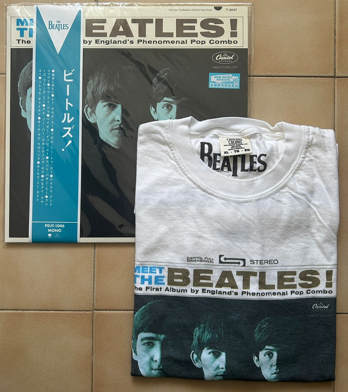 The Beatles, Meet the Beatles (Japan Limited Edition LP) with OBI & Box and T-shirt (white XL) PDJT-1046
