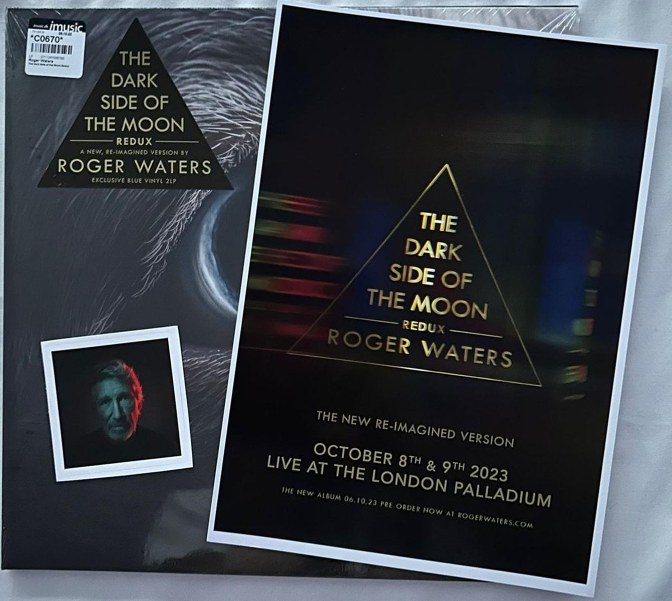 Roger Waters, The Dark Side Of The Moon Redux (Transparent Blue Vinyl Edition) with sticker & flyer	SGB	50LP